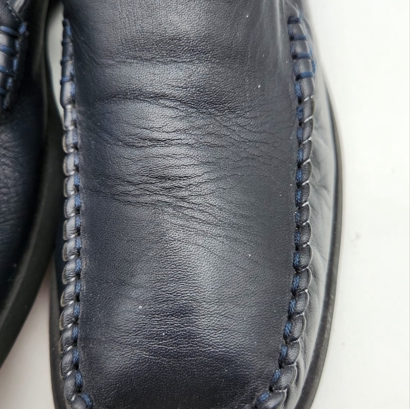 Women's High Sierra Meredith Black Leather Square Toed Slip-On Flat Loafers 8.5 - Picture 7 of 11